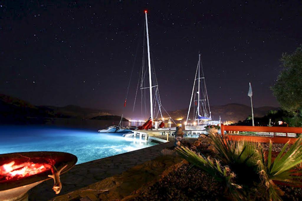 Bozburun Yacht Club Hotell Exteriör bild