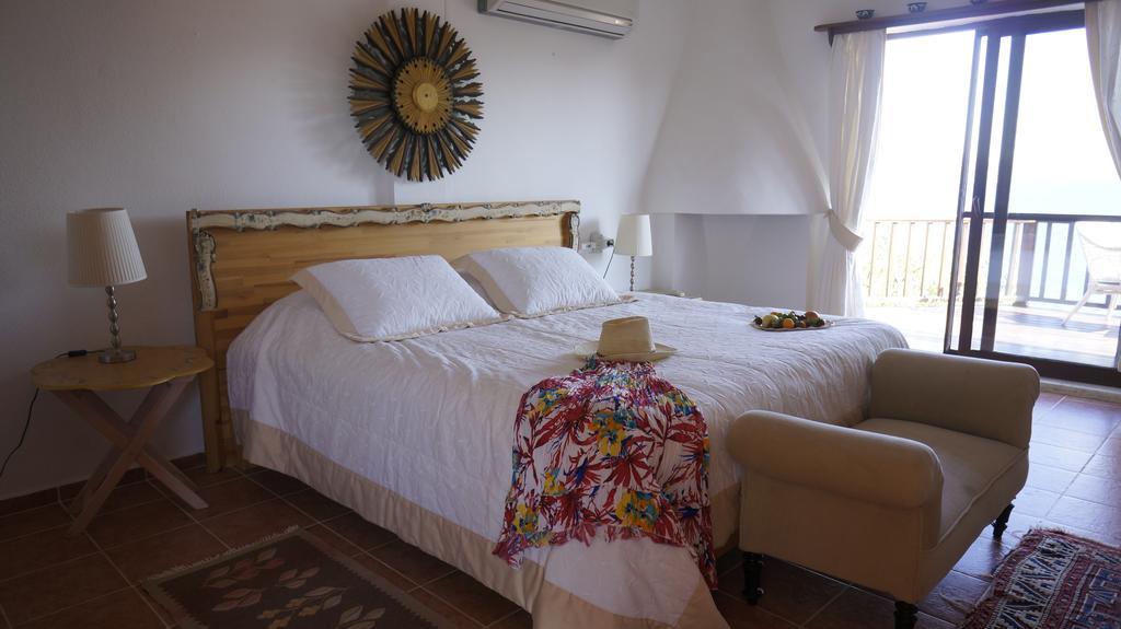 Bozburun Yacht Club Hotell Rum bild